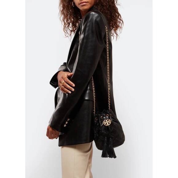 Tory Burch Fleming Mini Soft Quilted Leather Bucket Bag Crossbody Black Gold NWT - Picture 15 of 16